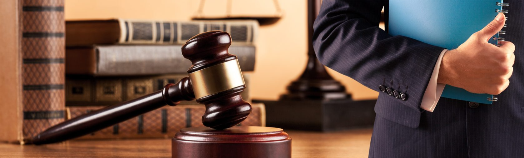 Адвокатские услуги